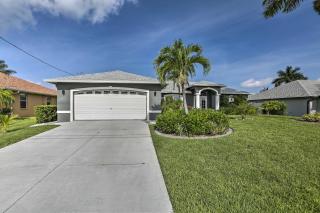 Private Pool and Canal Views Home in Cape Coral - Cape Coral - 9