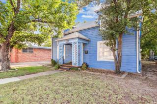 The Old Downtown Historic Grand Prairie House home - Grand Prairie - 1