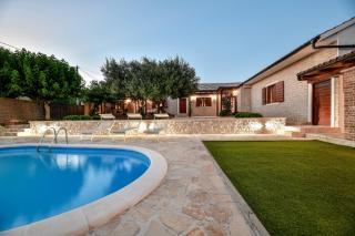 Vila Nela - Benkovac - 8