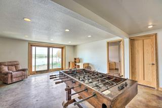 Lakefront Country Home with Waterslide and Trampoline! - Wheatland - 8