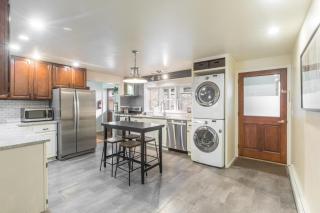 225 6th Avenue Unit 3 - 7