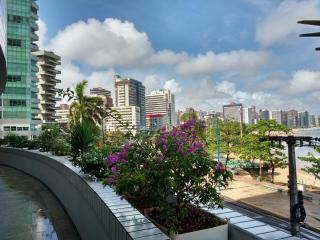 Apt. Em hotel na Av. Beira Mar em Fortaleza - Fortaleza - 0