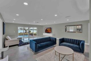 Luxurious 5 bedroom lake house 3min from Universal - Orlando - 0
