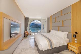Sun Moon Lake Apollo Resort Hotel - Yuchi - 1