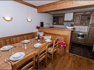Appartement lumineux 6-8 pers., skis aux pieds, secteur Le Chatelard, parking + accès pistes - FR-1-518-89 - 7