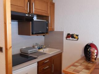 Spacieux T2 avec WiFi, parking inclus, proche centre Chamonix - FR-1-517-63 - 8