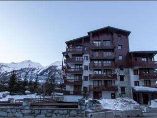 Studio rénové avec mezzanine, balcon, à 10 min des pistes – Val-d'Isère Centre - FR-1-518-123 - Val-d’Isère - 3