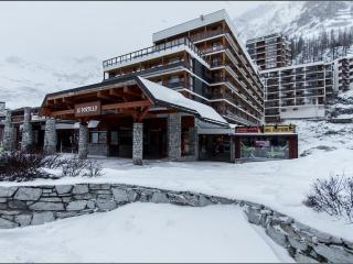 Chambre cosy près du centre de Val d'Isère, 5 mins des pistes, casier à ski, navettes gratuites - FR-1-518-128 - 9