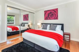 Lake Wendouree Luxury Apartments - 2