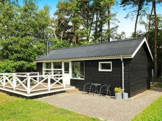 4 person holiday home in Hadsund - Hadsund - 8