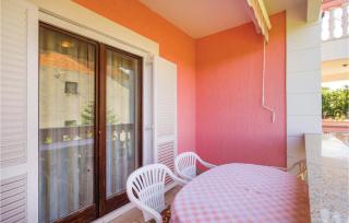 2 Bedroom Lovely Apartment In Jadranovo - 5