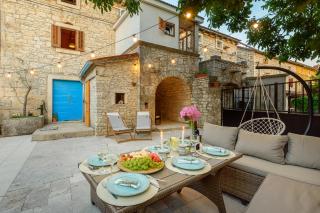 Guest House Eleonora - Čabrunići - 0