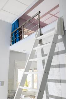 Calma Garden Retreat -10' Walk to Center - 2