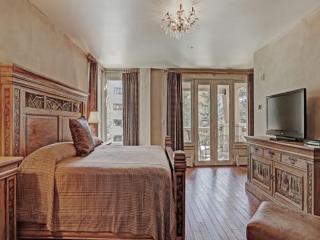 Beaver Creek Elkhorn Lodge 4 Bedroom Residence With Ski In, Ski Out Access And A Short Walk To Beaver Creek Village - 3