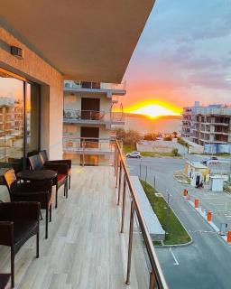Sea Breeze Apartments Mamaia Nord De Silva - Mamaia - 9