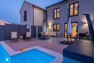 Villa NiA ZadarVillas - Nin - 0
