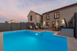Villa NiA ZadarVillas - Nin - 1