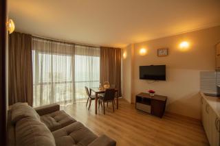 TOWER APARTMENTS BATUMI - Batumi - 4