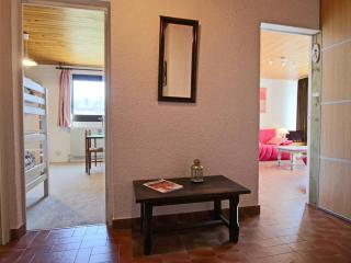 Charmant T2 lumineux avec balcon, 5 couchages, parking et équipements complets, Chamrousse 1650 - FR-1-340-38 - 7