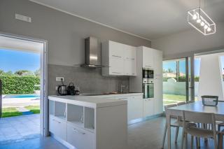 Direzione Sud - Fontane Bianche - 7