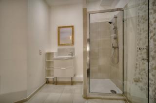 Superbe 3 pieces Moderne et tres Central A2B233 - Cannes - 3