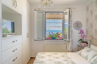 MARIOS VILLAS - Poros - 0