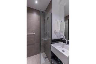 BHaus Jardins VN Melo Alves - Studio Premium com Varanda e Vista Incrível 16o andar - Cama Queen - Oscar Freire 200m - Academia - Lavanderia - Piscina - Coworking - Vaga de Garagem - Metrô 300m - Acomoda 2 pessoas - ma64 - 3