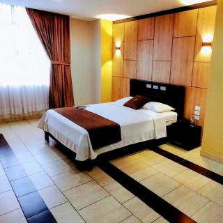 Hotel Golden Vista - Santo Domingo de los Colorados - 1