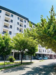 Oasis Apartments - 0