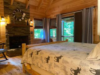 Poppy's Great Escape - 4 Bed/4 Bath Log Cabin - Dahlonega - 7