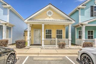 Walk to Ocean Myrtle Beach Home with Pool Access - Myrtle Beach - 0