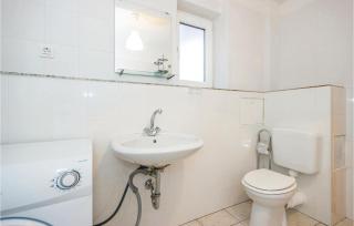 Awesome Apartment In Matulji With Wifi - Matulji - 2