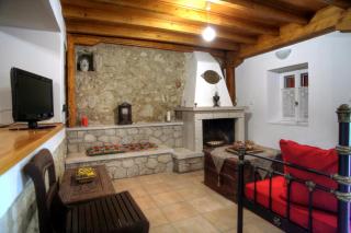 Menelia Cottage - Platístoma - 3
