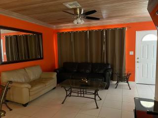 Sapphire Garden Townhouses - Georgetown - 1