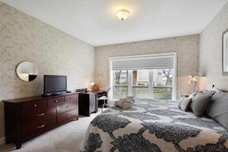 4101 Windsor Court - 1