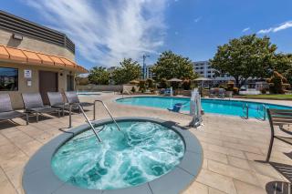 Best Western Plus Stovall's Inn - Anaheim - 2