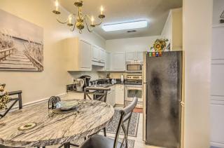 1 Mi to Coast Myrtle Beach Condo with Pool Access! - 1