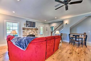 Charming Lake Erie Getaway Walk to Beach! - 6