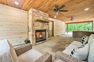 Quiet and Peaceful Hochatown Cabin with Hot Tub! - Broken Bow - 9