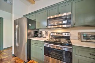 Quiet and Peaceful Hochatown Cabin with Hot Tub! - Broken Bow - 1