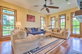 Bright Waveland Home - Walk to Beach Access! - Waveland - 7
