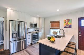 Walk to Beach Home with Deck in Surfside Beach! - Surfside Beach - 2