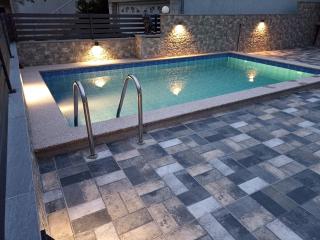 Holiday House Larma - 8