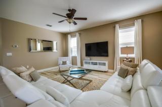 6 Bed 6 Bath Champions Gate Golf Resort! villa - 9