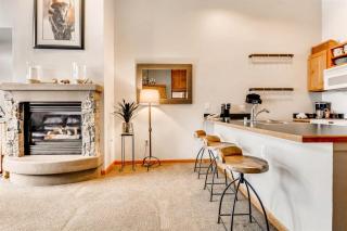 1 Bedroom Plus Murphy Mountain Condo In River Run Village With Mountain Views And Walking Distance To Ski Slopes - 5