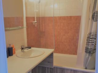 Appartement confortable avec balcon, au calme, proche pistes et commodités, idéal 4 personnes - FR-1-346-460 - 7