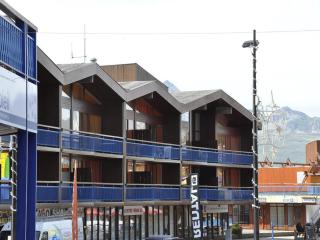 Appartement lumineux 2 pièces pour 5 personnes avec balcon, centre station, parking à proximité - FR-1-346-484 - 8