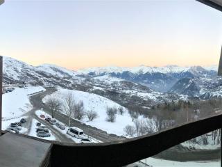 Appartement skis aux pieds avec double balcon, accès piscine, proche commerces et télésiège - FR-1-267-179 - Le Corbier - 4