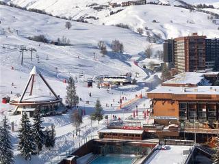 Appartement de standing 3 pièces, skis aux pieds, balcons, piscine et WIFI - FR-1-267-194 - 9