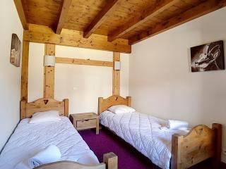 Appartement spacieux près des pistes avec balcon, hammam, sauna et WIFI - FR-1-344-752 - 8